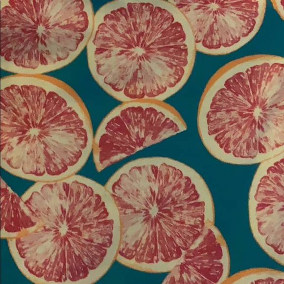 Crown and ivy leggings size large - Picture 2 of 2